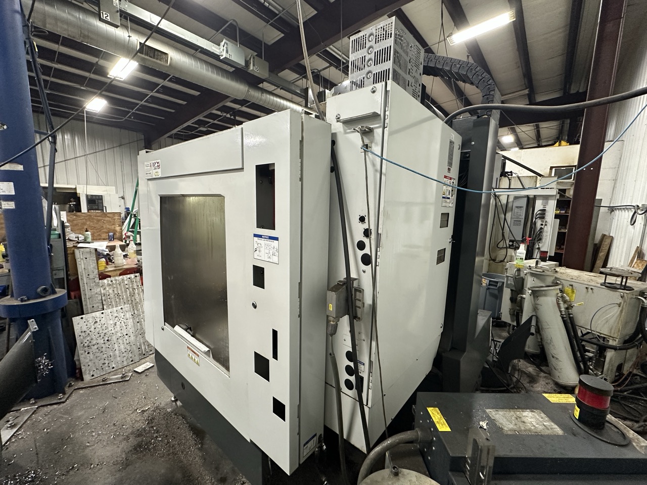 Haas VF-3 CNC VMC, 2011 - WIPS, 40 Station Side-Mount, High-Pressure Coolant - Image 5