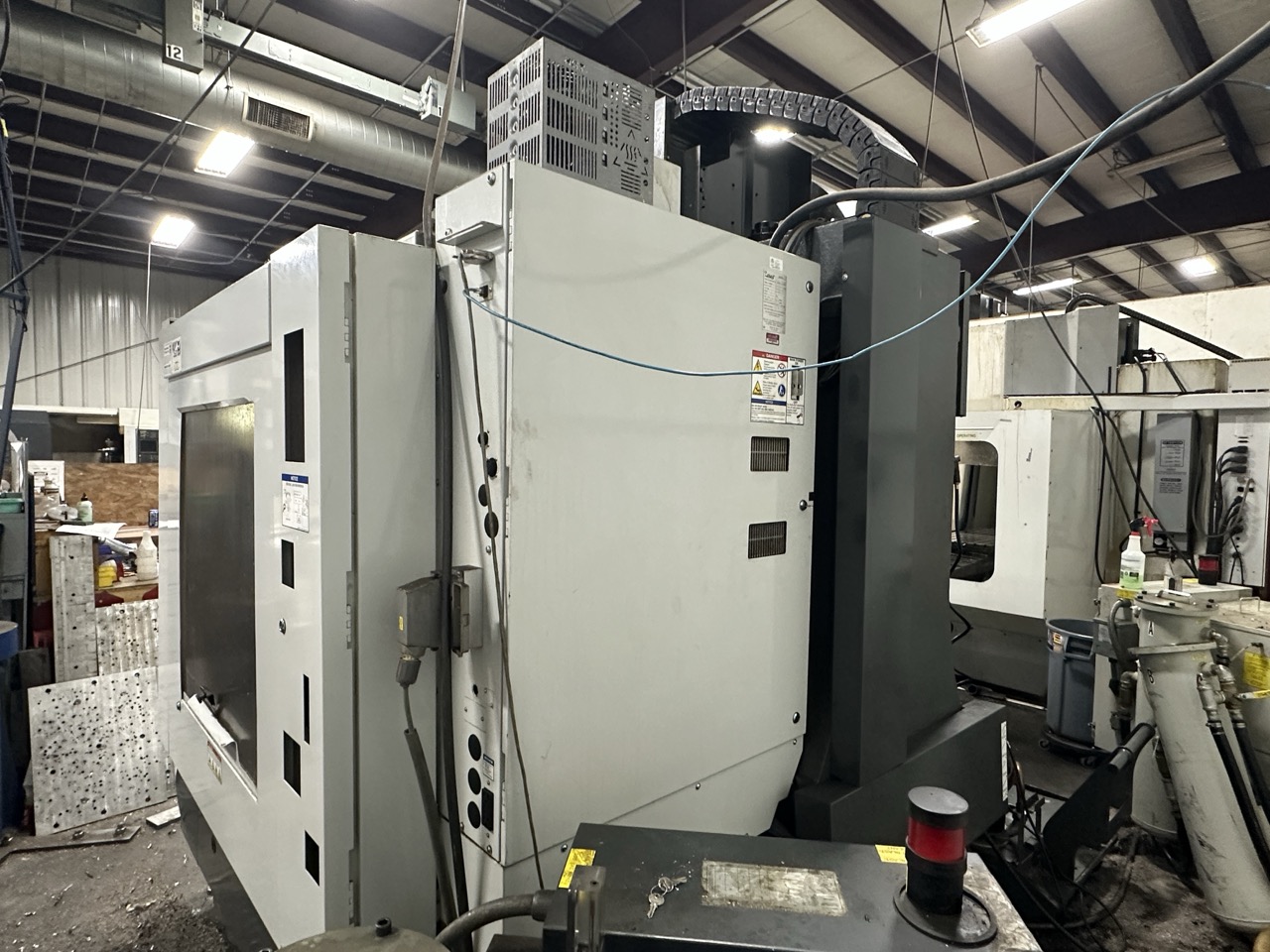 Haas VF-3 CNC VMC, 2011 - WIPS, 40 Station Side-Mount, High-Pressure Coolant - Image 6