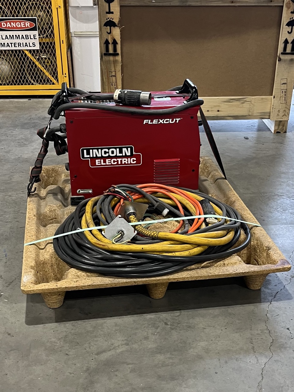 5' x 10' Lincoln Electric Torchmate TMX-510 CNC Plasma, 2020 – Lincoln Electric FlexCut 125, 125 Amp, Less than 40 Hours - Image 6