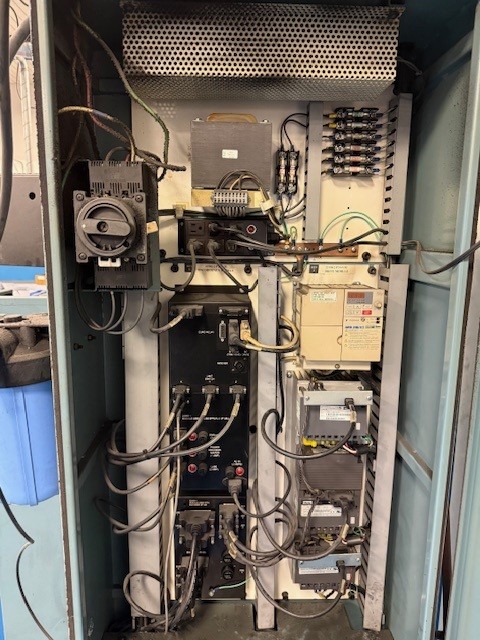 Trak DPM V5 3-Axis CNC Mill, 2005 - 50" X 12", Prototrak VM Control, USB, Coolant - Image 7