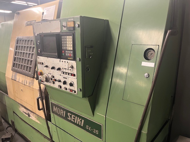 Mori Seiki SL-35A CNC Lathe, 1988 - Tailstock, Chip Conveyor - Image 8