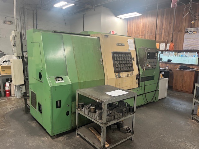 Mori Seiki SL-35A CNC Lathe, 1988 - Tailstock, Chip Conveyor - Image 9