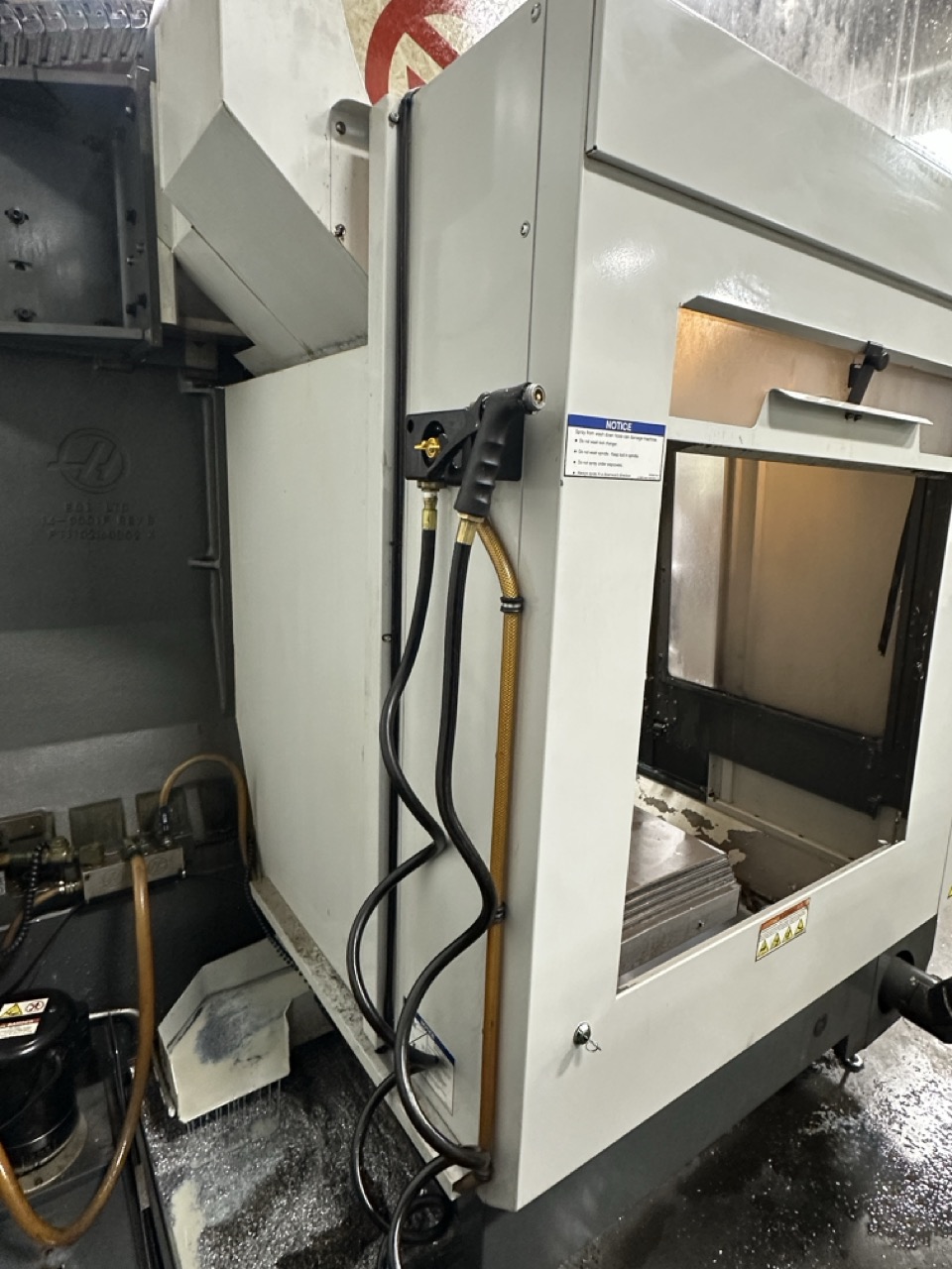 Haas VF-3 CNC VMC, 2011 - WIPS, 40 Station Side-Mount, High-Pressure Coolant - Image 9