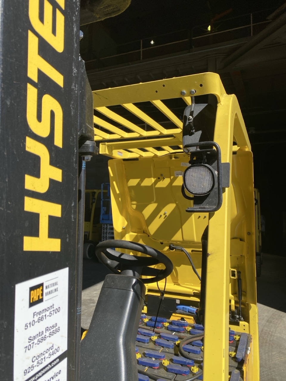 Hyster E70XN Electric Cushion Tire Forklift, 2021 - 7,000 lb Capacity, Sit-Down Rider (2) - Image 18