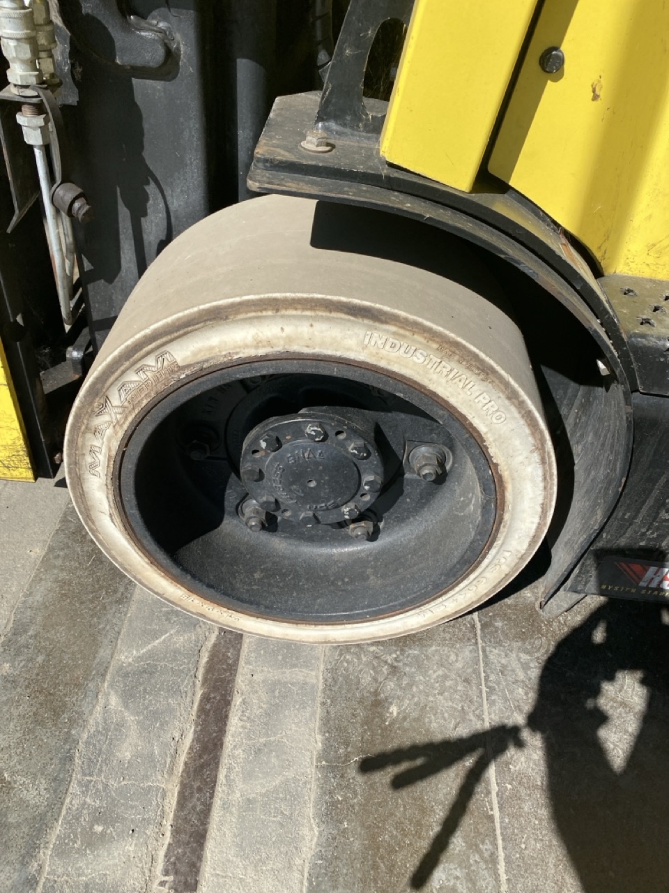 Hyster E70XN Electric Cushion Tire Forklift, 2021 - 7,000 lb Capacity, Sit-Down Rider (2) - Image 20