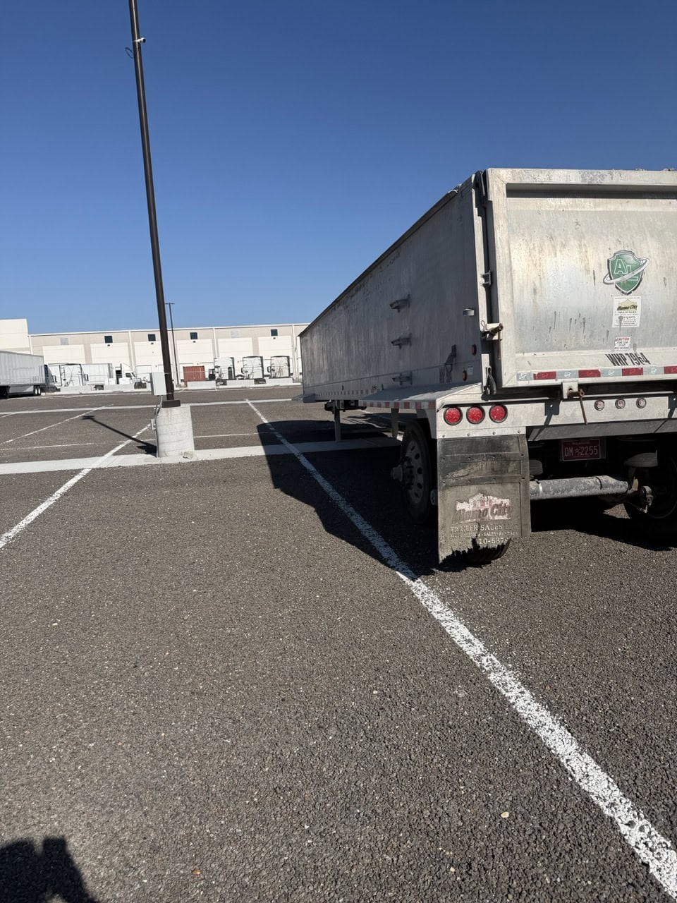 2024 Armor Lite 39' Aluminum End Dump Trailer – Frameless – Air Ride – High Lift Gate – Lightweight Spec - Image 10