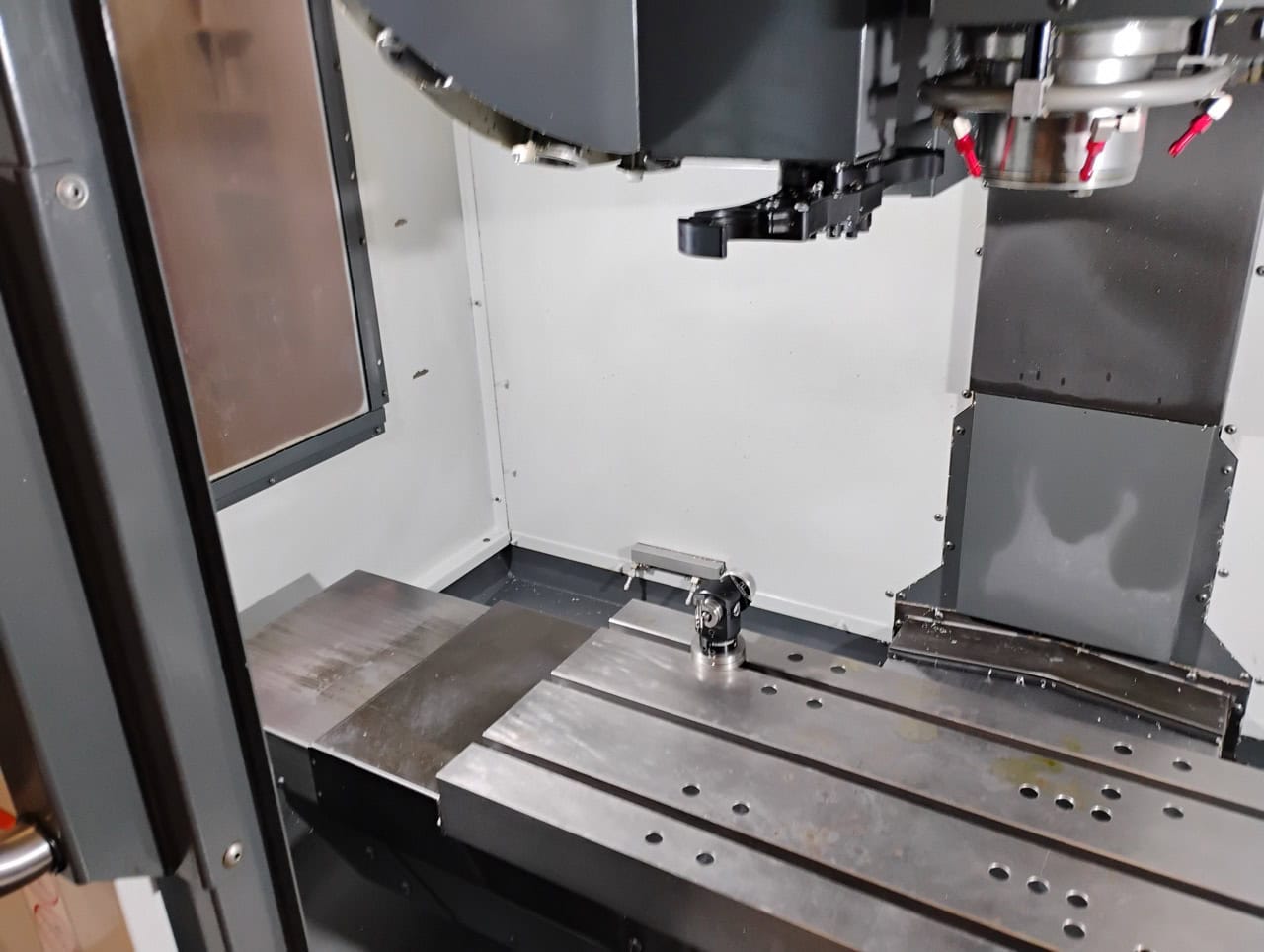Haas DM-2 VMC, 2021 - TSC, 4th Axis, Probe - Image 19