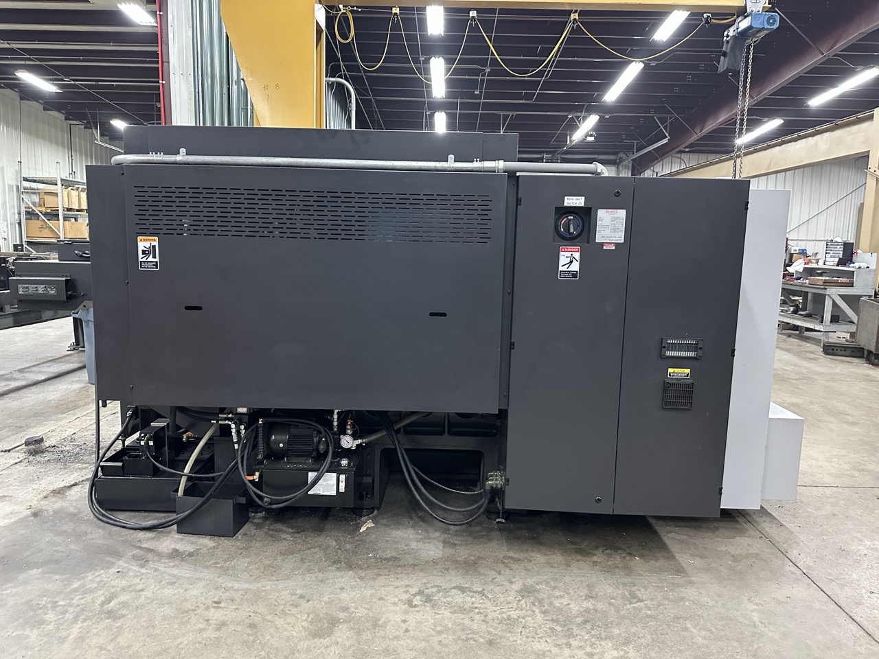 Smart NL3000BM CNC Lathe, 2023 - 12" Chuck, Live Tooling, Programmable Tailstock, Box Ways, Chip Conveyor - Image 5