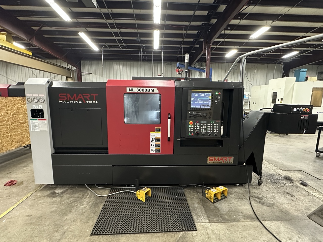 Smart NL3000BM CNC Lathe, 2023 - 12" Chuck, Live Tooling, Programmable Tailstock, Box Ways, Chip Conveyor - Image 13