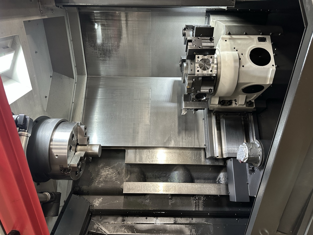 Smart NL3000BM CNC Lathe, 2023 - 12" Chuck, Live Tooling, Programmable Tailstock, Box Ways, Chip Conveyor - Image 20