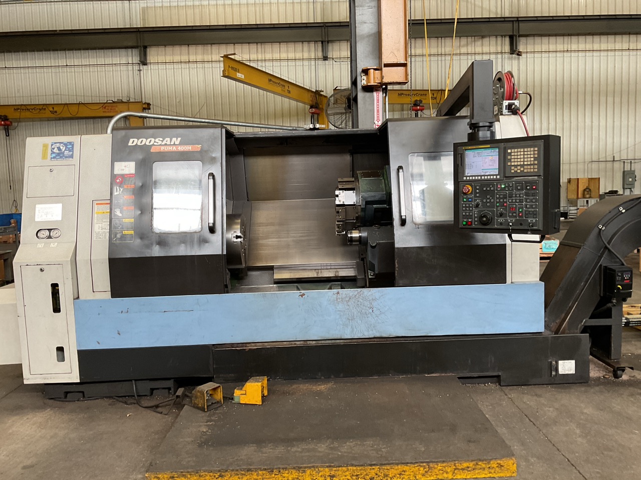 Doosan Puma 400 Mb Cnc Lathe, 2014 - Live Tool Turning Center, 18" Chuck