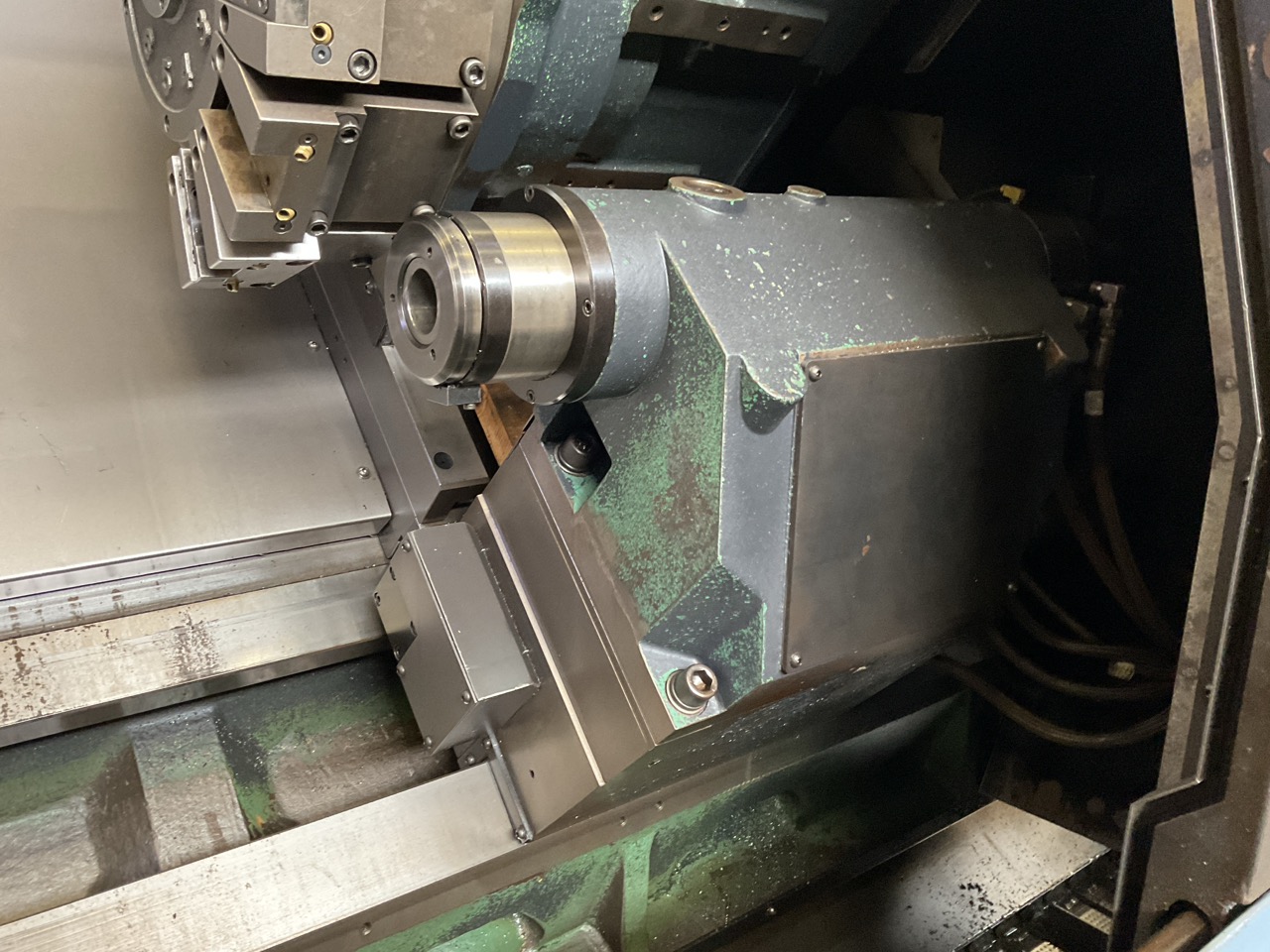 Doosan Puma 400 Mb Cnc Lathe, 2014 - Live Tool Turning Center, 18" Chuck - Image 5