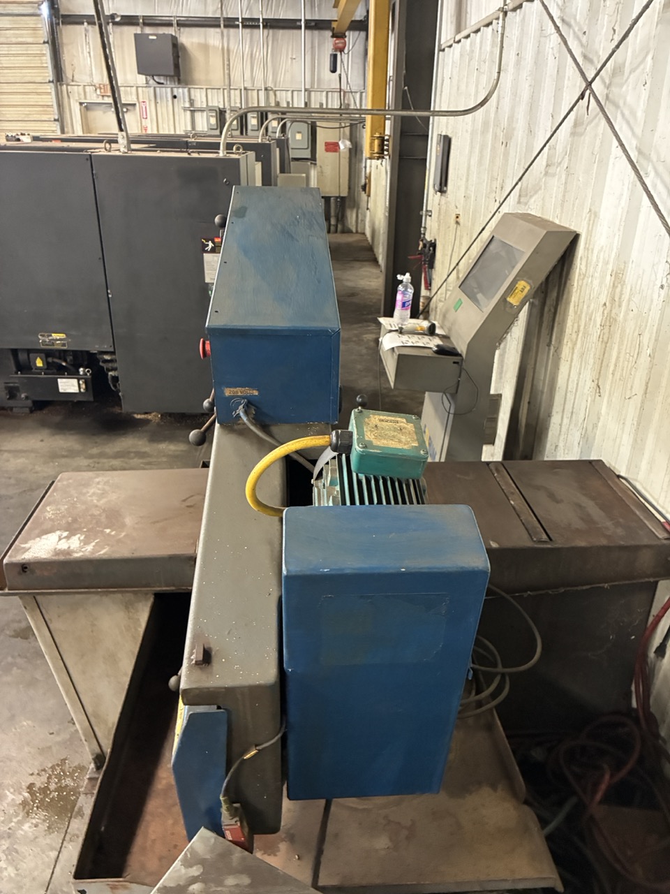 Hyd-Mech S-20 Series 2 Horizontal Band Saw and Ingersoll compressor - Image 8