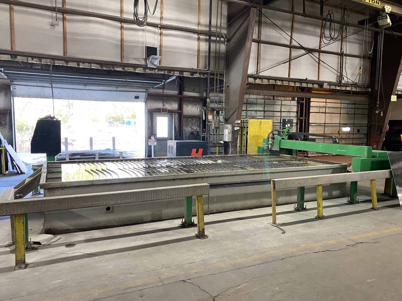 8'x22' Hornet ProStar Plasma Table CNC Hypertherm HPR260XD, 2013 - Water Table
