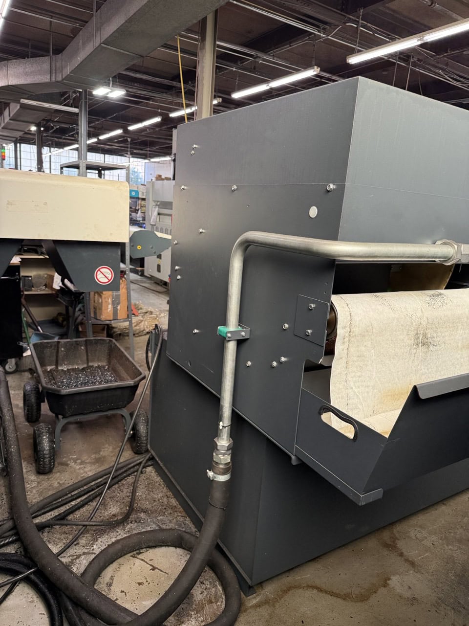DMG Mori DMU 40 eVo Linear UMC, 2016 - Full 5 Axis, Through Spindle Coolant, Renishaw Probe, Siemens Control, Chip Conveyor - Image 7