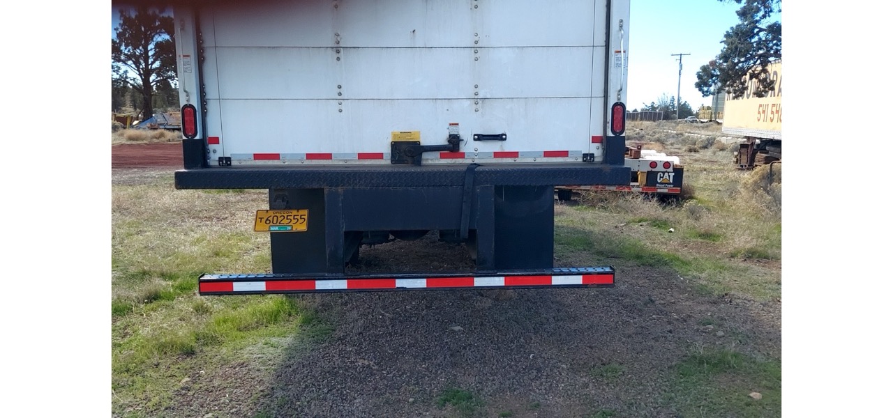 International 4300 SBA Box/Service Truck, 2018 - Image 12