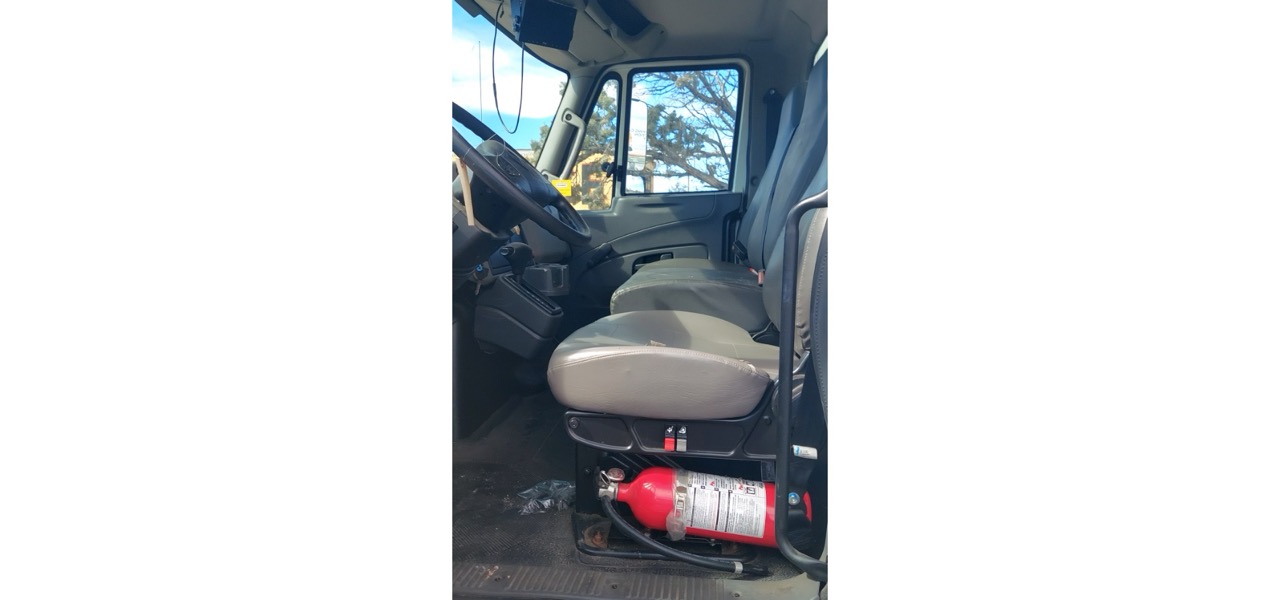 International 4300 SBA Box/Service Truck, 2018 - Image 28
