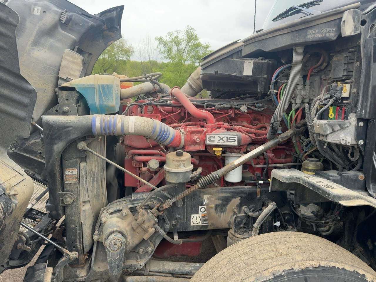 2020 Kenworth T680 76" Sleeper – PACCAR MX-13 455HP – Eaton 12-Speed Auto – Double Bunk - Image 13