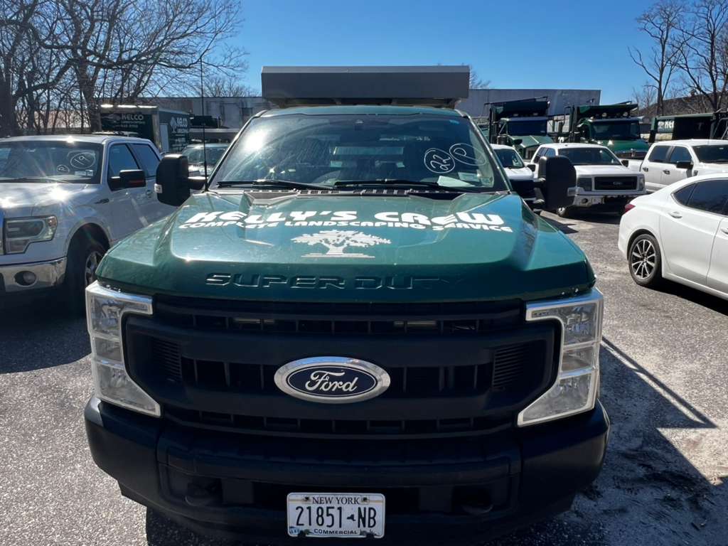 Ford F-250 Super Duty Pickup Truck, 2022 - 4x4, Crew Cab, Heavy-Duty Work Truck