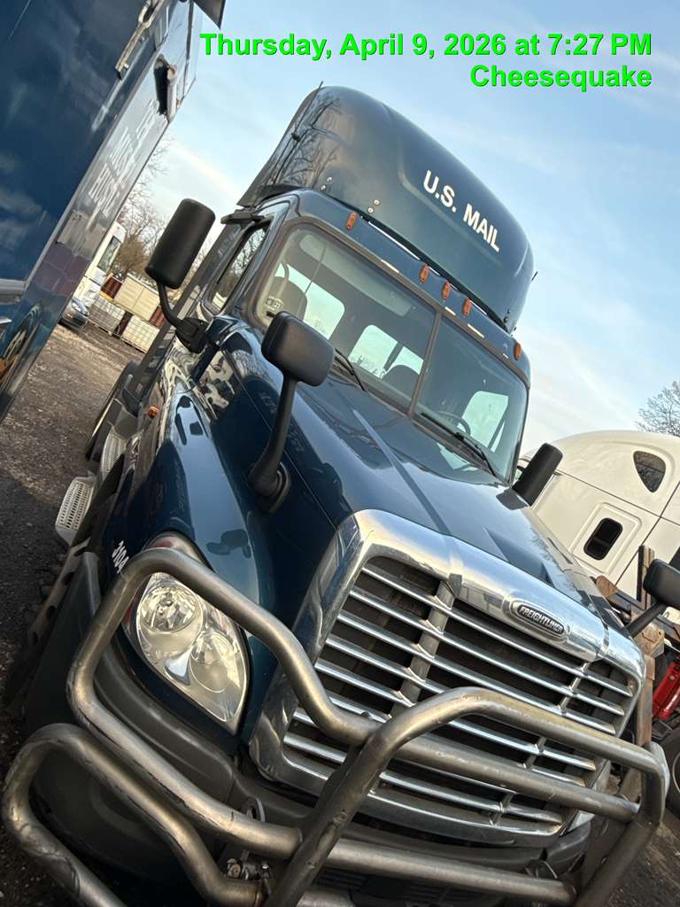 Freightliner Cascadia Day Cab, 2019 - Detroit DD15 - Tandem Axle Class 8 Highway Tractor