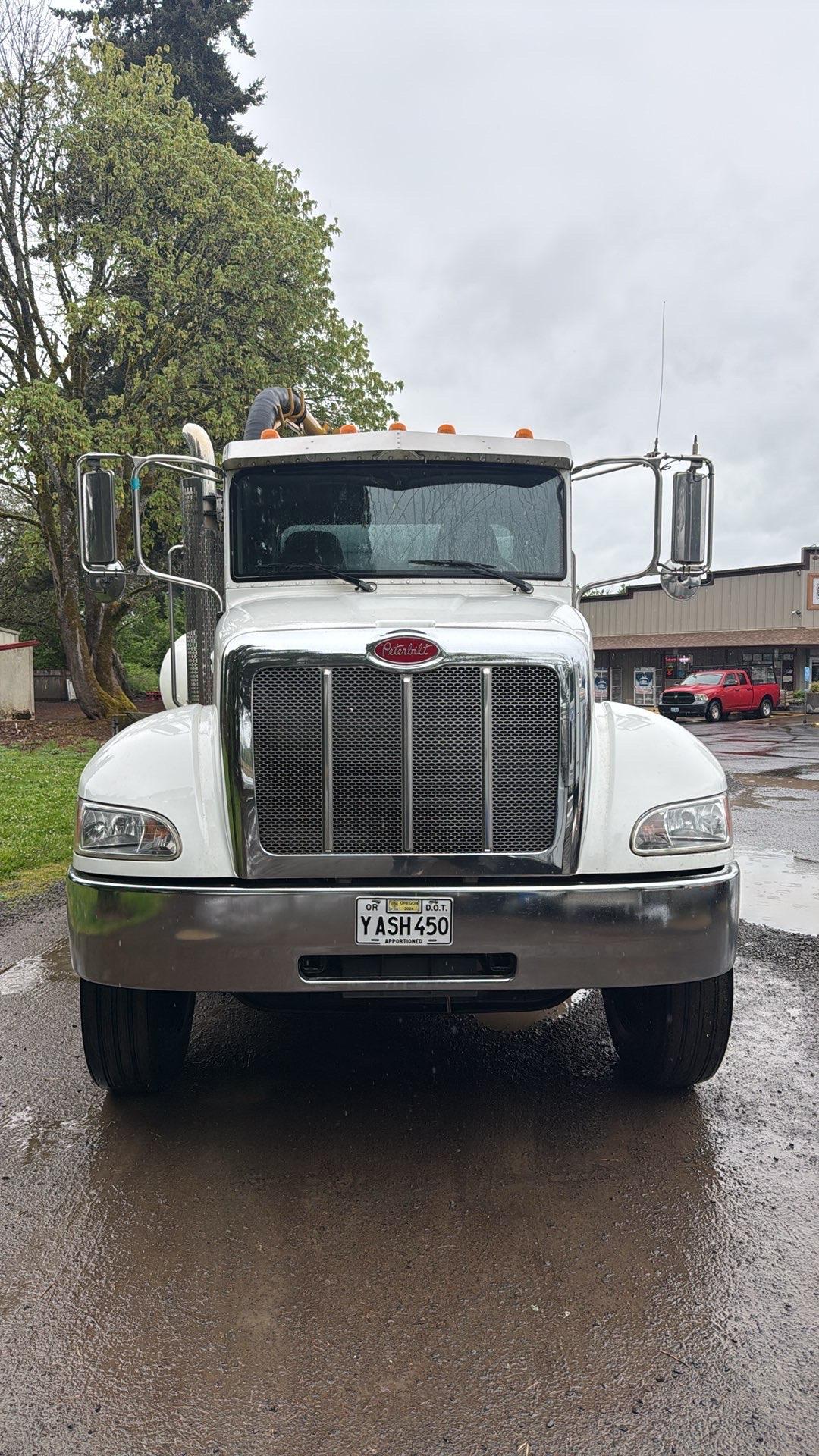 McLaughlin VXT8 Vacuum Excavator Truck, 2021 - 8 Yard Hydro Excavator - 3,500 CFM PTO Vacuum Truck - Utility & Potholing Unit