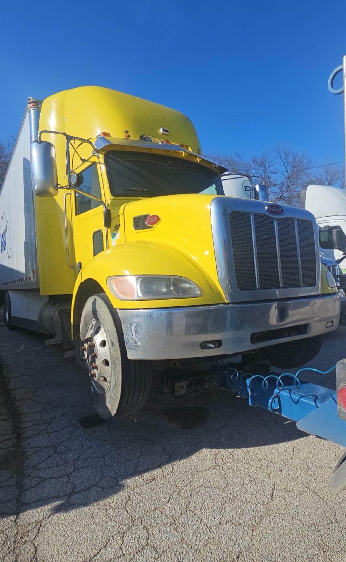 Peterbilt 337 Straight Truck, 2016 - Cummins/PACCAR Diesel, Allison Automatic, Medium-Duty Delivery Truck