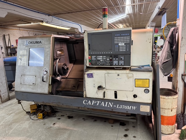 Okuma Captain L370MW CNC Lathe, 2006 - Tail Stock, Live Tooling