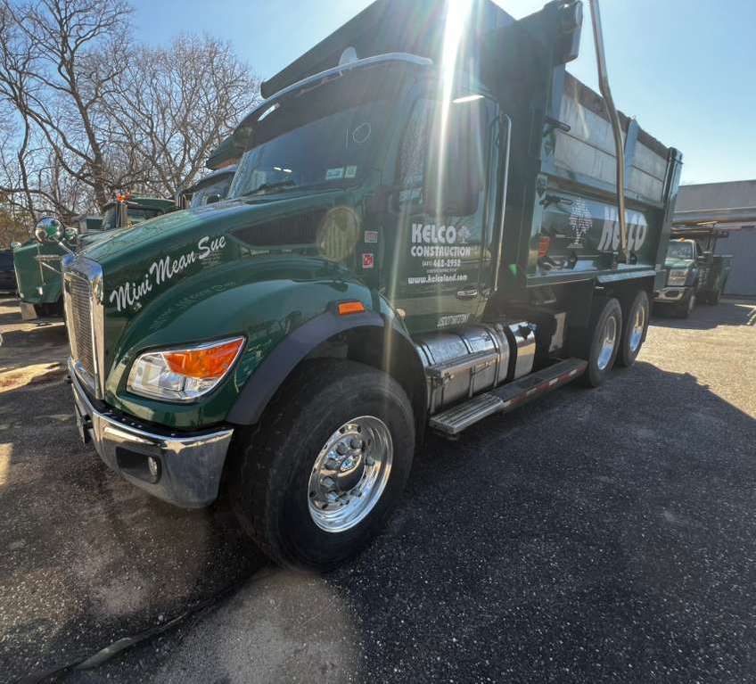 Kenworth T480 Dump Truck, 2023 - Tandem Axle, Heavy-Duty Work Truck