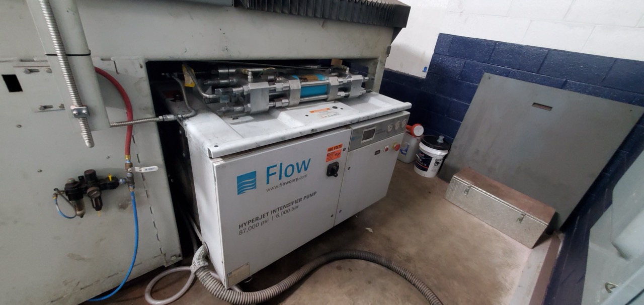 13' x 8' Flow Mach 3 Waterjet, 2012 - 87,000 PSI - Image 4