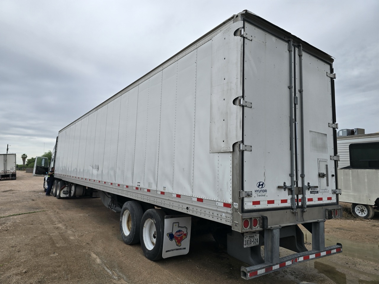 Hyundai Translead 53' Reefer Trailer, 2016 - Thermo King SB-210 - Air Ride - Swing Doors - Image 3