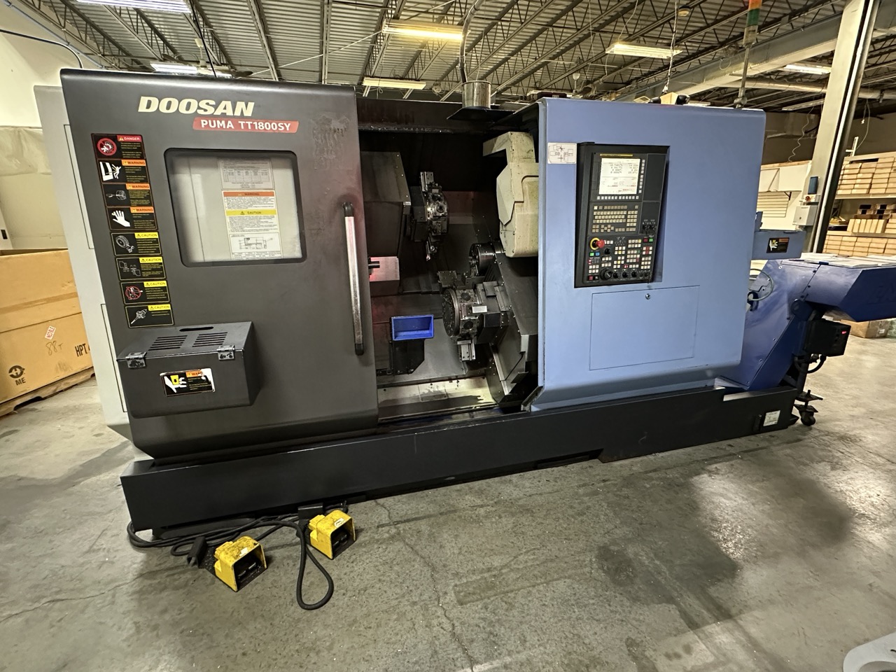 Doosan Puma TT-1800SY Multi-Axis CNC Lathe, 2014 - Parts Catcher, Tool Pre-setter