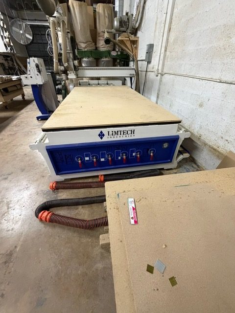 5' x 10' Limtech Industries C510D CNC Router, 2018 - 12 HP HSD Spindle, Syntec Control, Dust Tech Collection System - Image 2