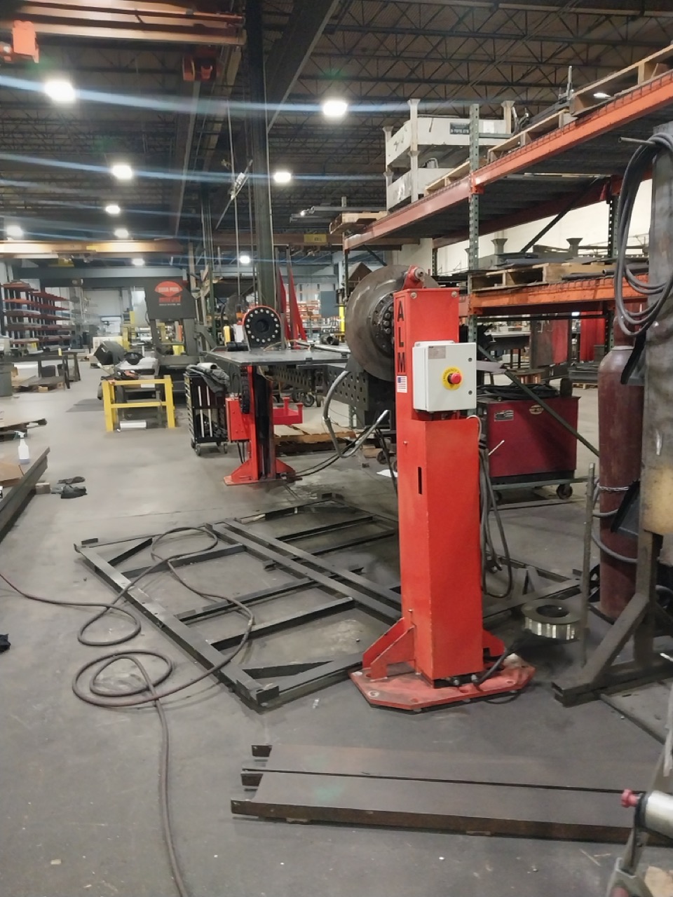 ALM ML2P Welding Positioner, 2008 - 5,000 LB Capacity, Headstock/Tailstock - Image 2