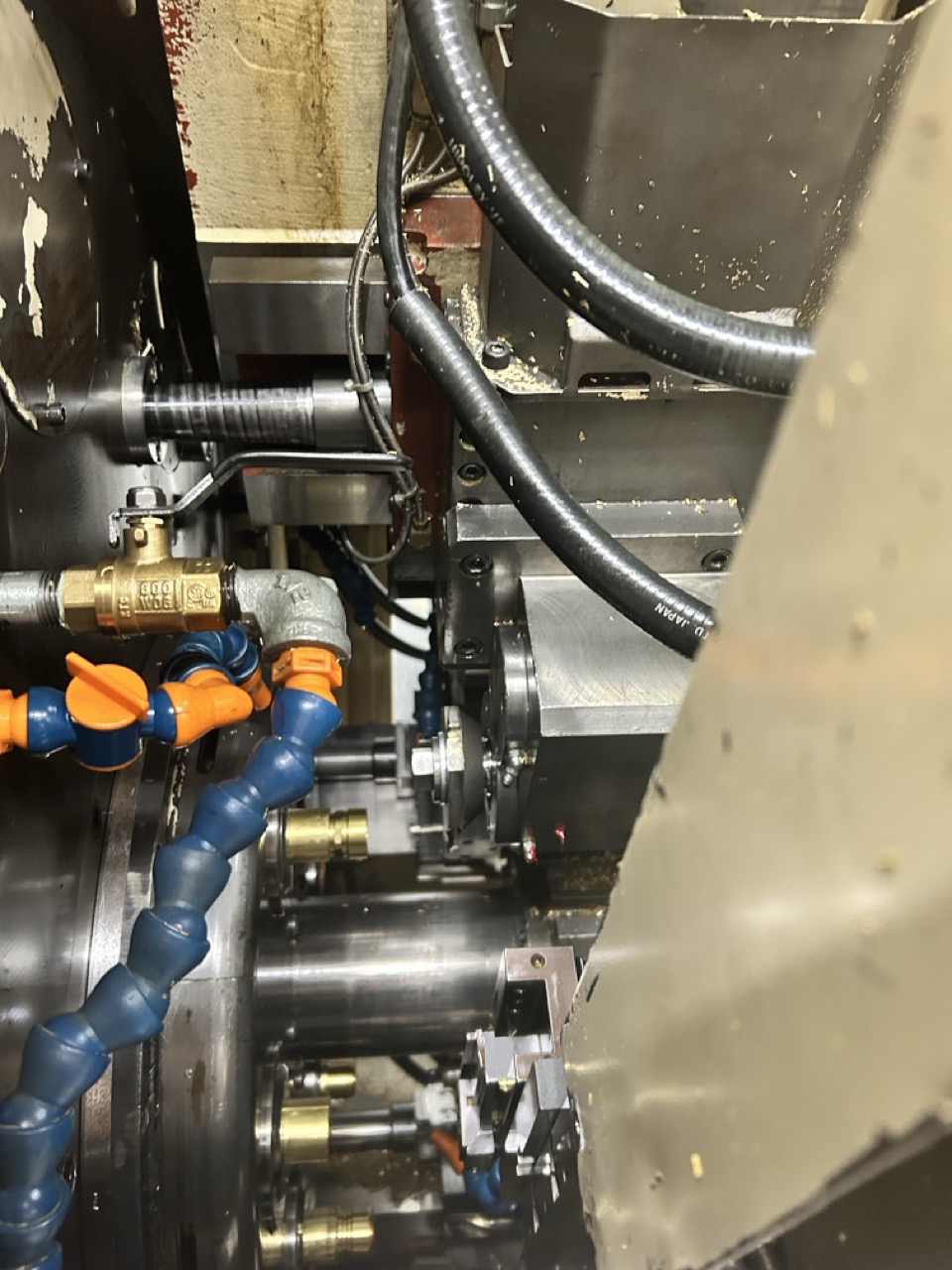 Mitsubishi M-T35E CNC Multi-Spindle Automatic Lathe, 1995 - Chip Conveyor, Bar Feeder - Image 5