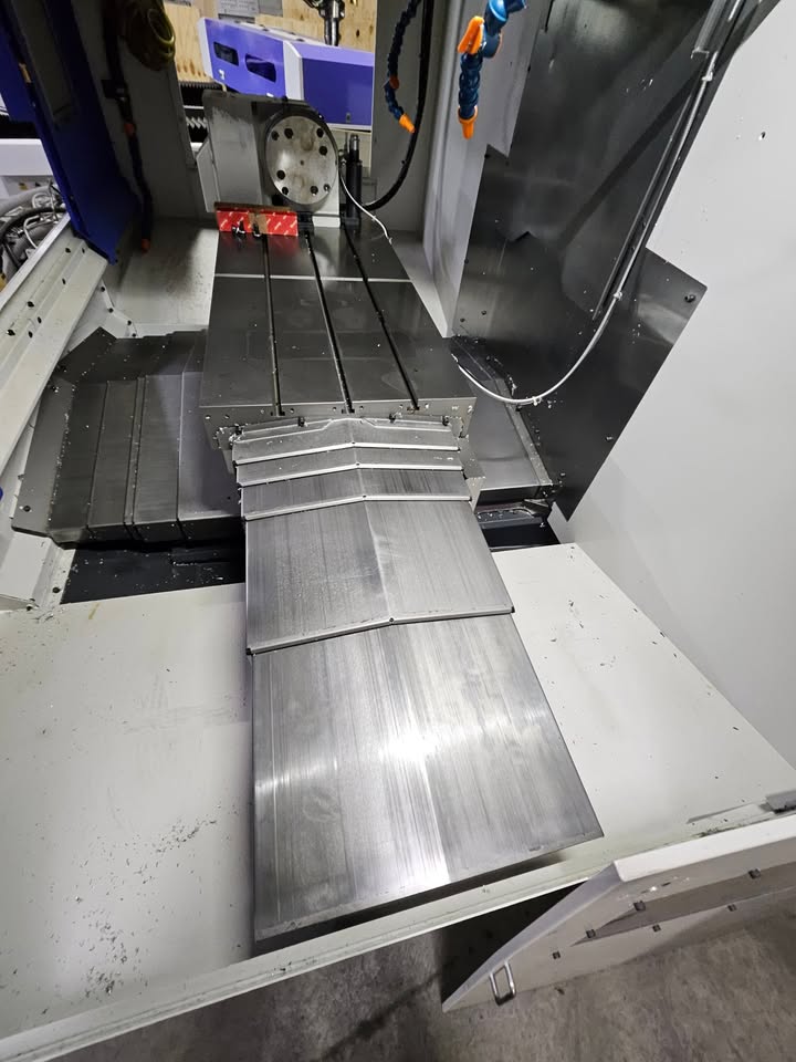 Brother Speedio S1000X1 VMC, 2018 - 4th Axis, Coolant Through Spindle - Image 2