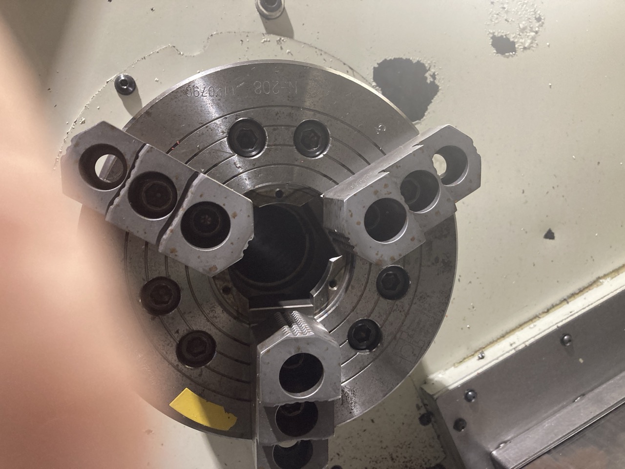 Hurco TMM8 Live Tool CNC Lathe, 2009 - Bar Feed, Tooling Included - Image 9