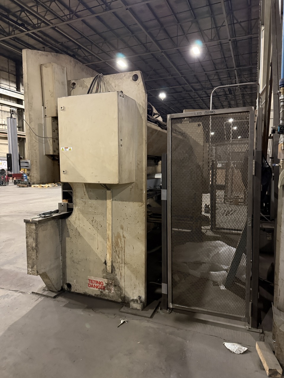 150 Ton x 13’ LVD 150 JS 13, Hydraulic CNC Press Brake - Image 6