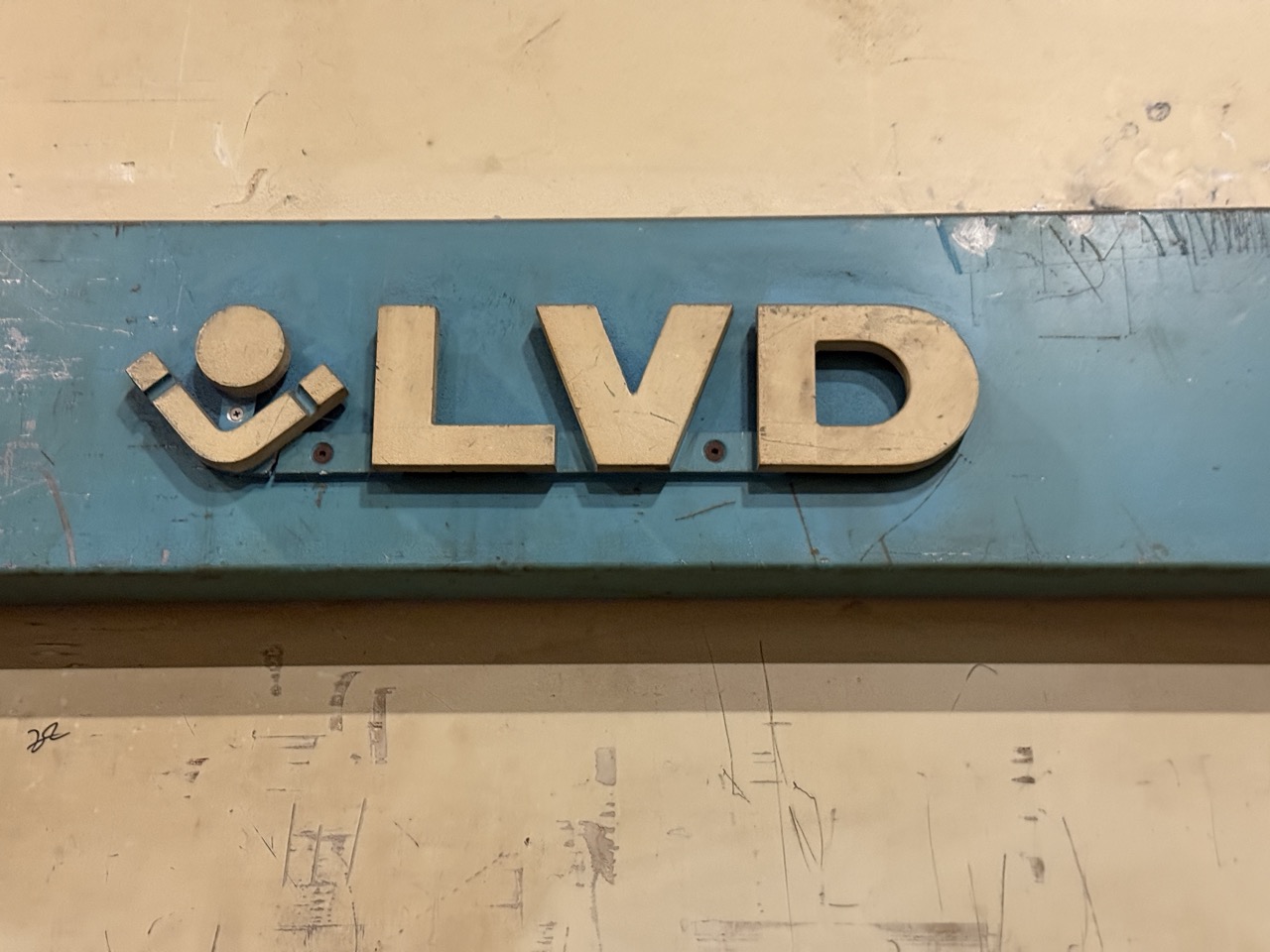 150 Ton x 13’ LVD 150 JS 13, Hydraulic CNC Press Brake - Image 8