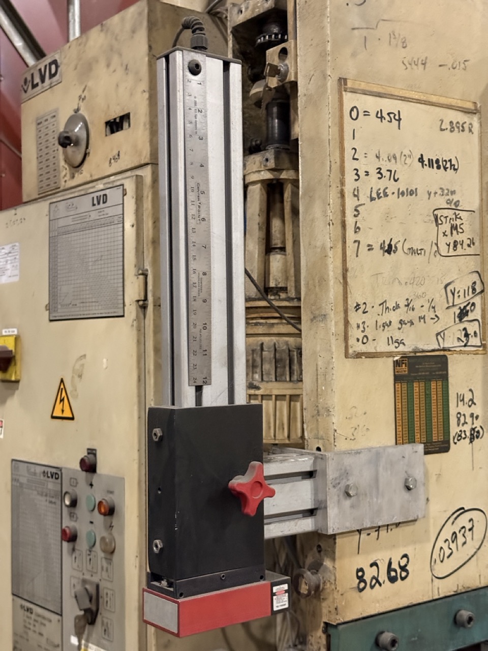 150 Ton x 13’ LVD 150 JS 13, Hydraulic CNC Press Brake - Image 13