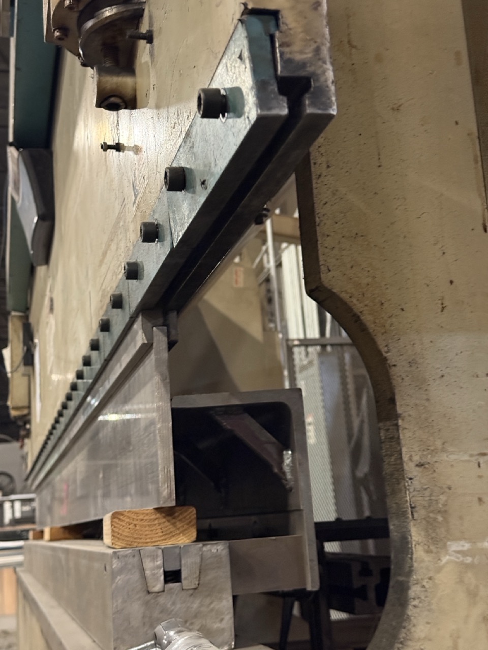 150 Ton x 13’ LVD 150 JS 13, Hydraulic CNC Press Brake - Image 15