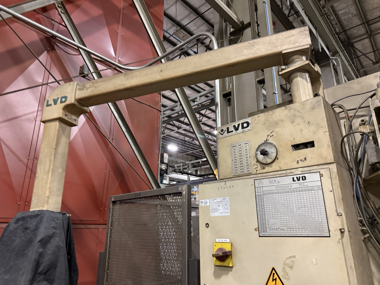 150 Ton x 13’ LVD 150 JS 13, Hydraulic CNC Press Brake - Image 20