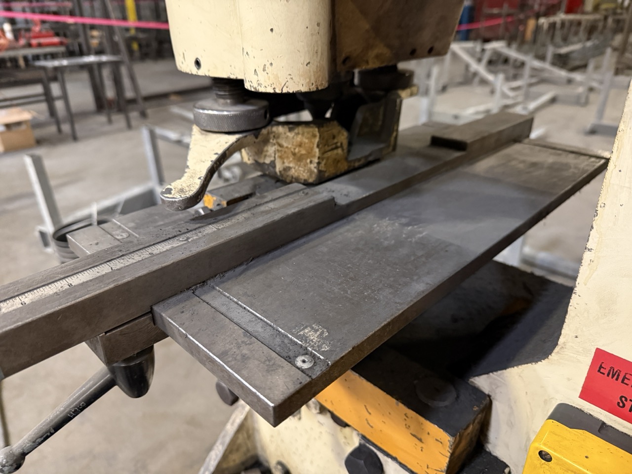 100 Ton Geka Hydracrop 100/A Hydraulic Ironworker- Variable Tooling Included - Image 15