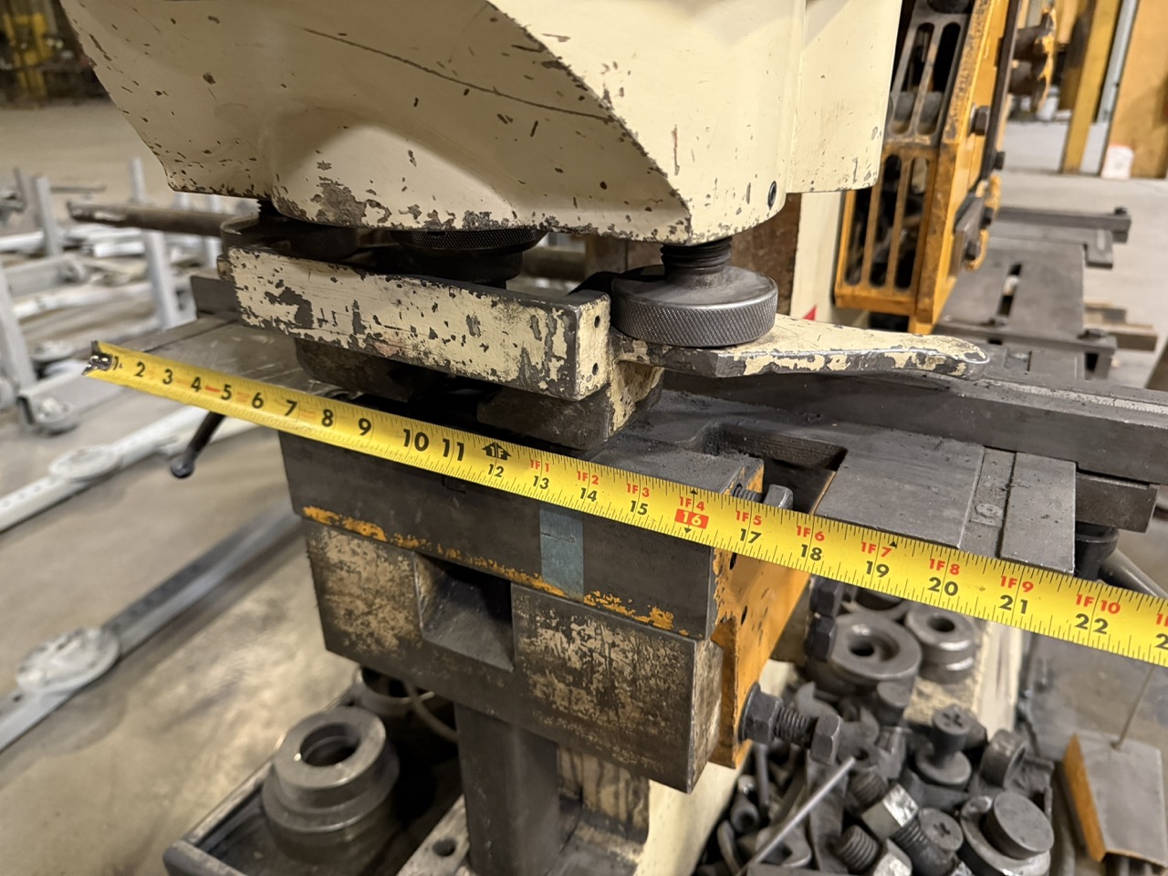 100 Ton Geka Hydracrop 100/A Hydraulic Ironworker- Variable Tooling Included - Image 32
