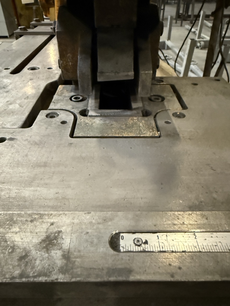 100 Ton Geka Hydracrop 100/A Hydraulic Ironworker- Variable Tooling Included - Image 42