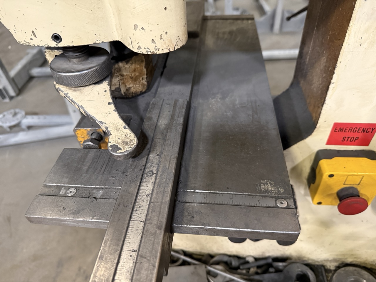 100 Ton Geka Hydracrop 100/A Hydraulic Ironworker- Variable Tooling Included - Image 46