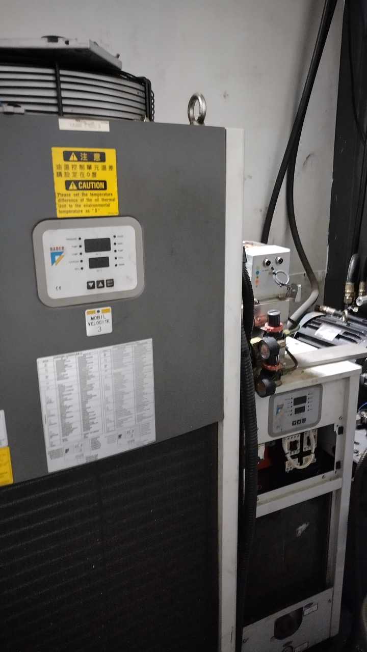 YCM DCV-4030B-5AX 5-axis Bridge Mill, 2014 - Image 7