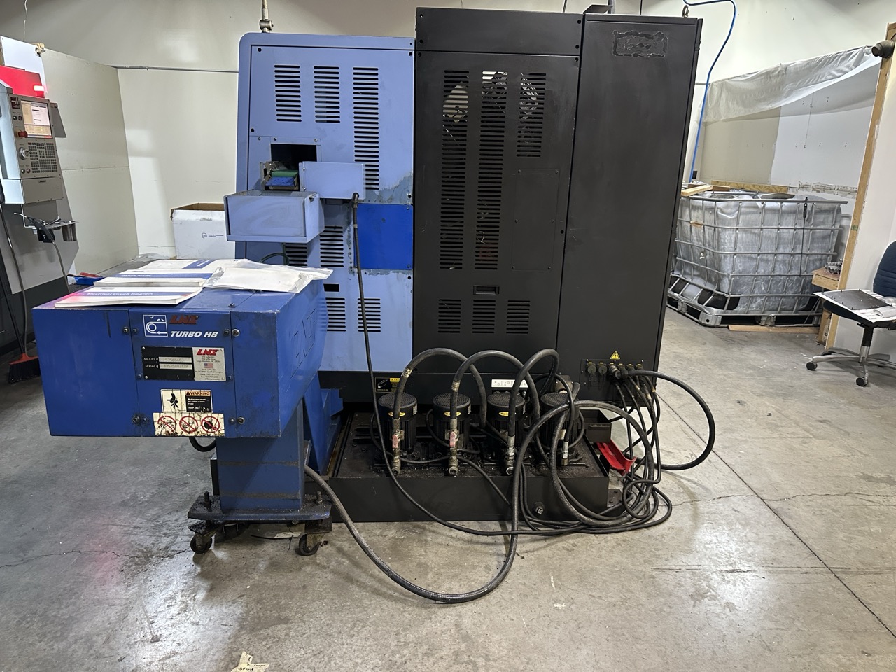 Doosan Puma TT-1800SY Multi-Axis CNC Lathe, 2014 - Parts Catcher, Tool Pre-setter - Image 4