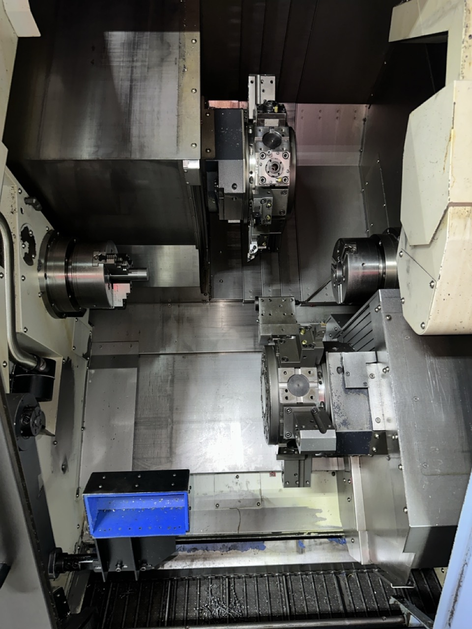 Doosan Puma TT-1800SY Multi-Axis CNC Lathe, 2014 - Parts Catcher, Tool Pre-setter - Image 15