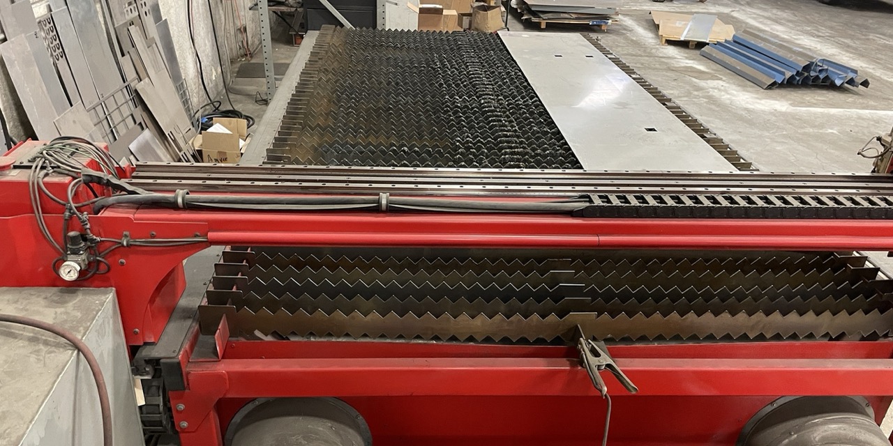5' x 10' DynaTorch XLS Plasma Cutting Table, 2015 - 65 Amp Hypertherm Powermax 65 - Image 3