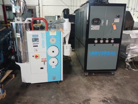 224 Ton Nissei DCX200III-25A Molding Machine, 2023 – Includes Chiller, Dryer, Temp Controller & Granulator - Image 11